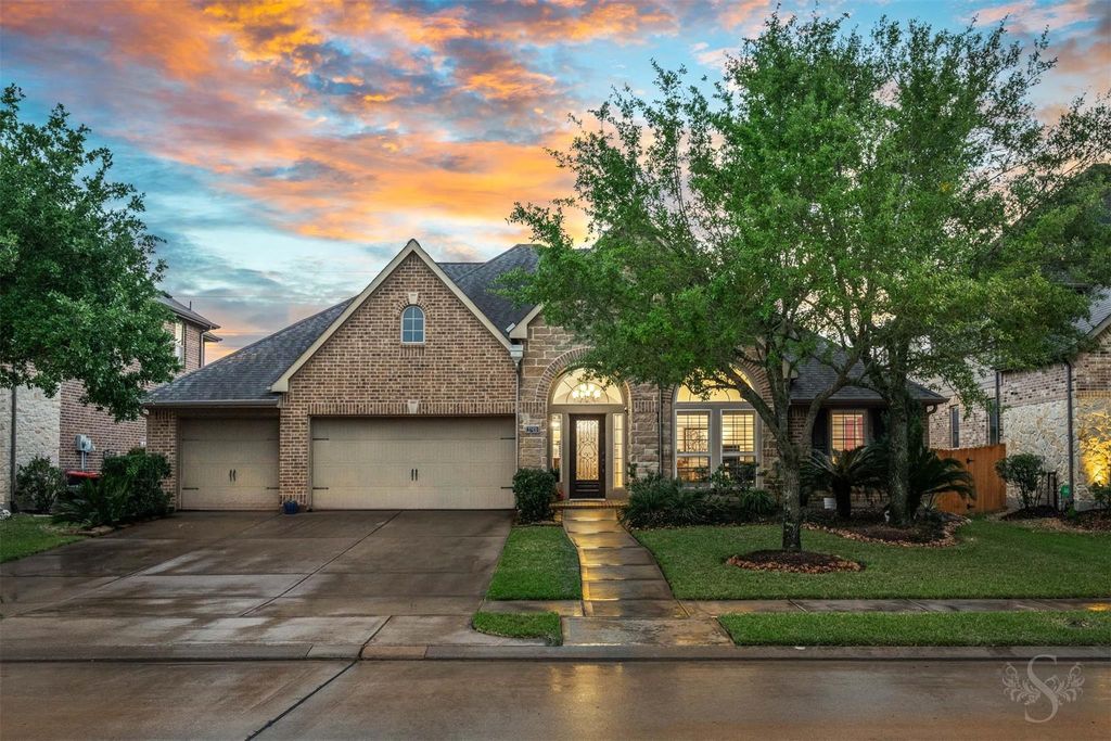 27931 Walsh Crossing Drive, Katy, TX 77494