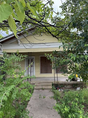 400 & 402 Wyatt Street, Waxahachie, TX 75165