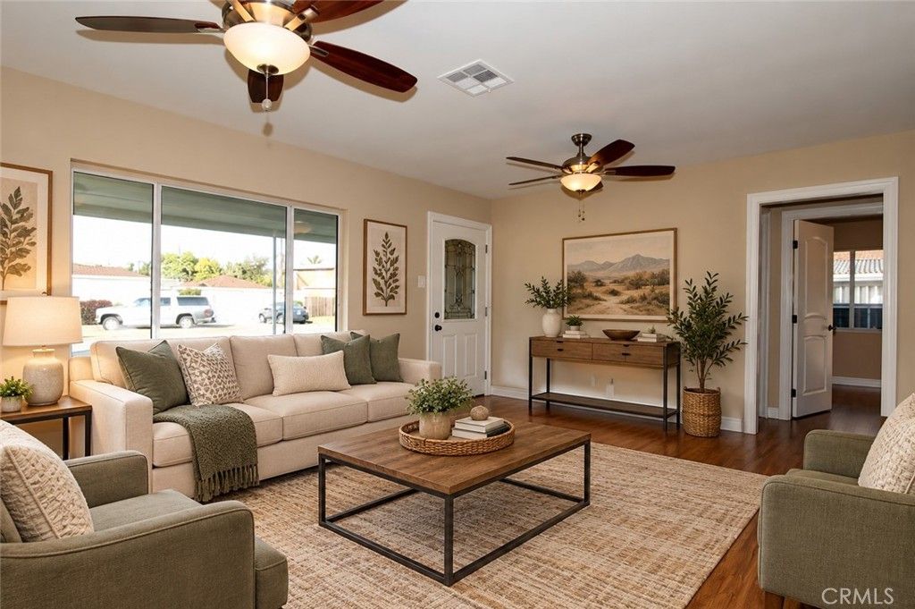14766 Zastrow, Bellflower, CA 90706 — photo 2