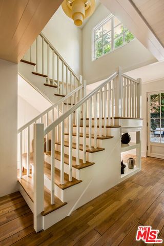 379 Bellefontaine Street, Pasadena, CA 91105
