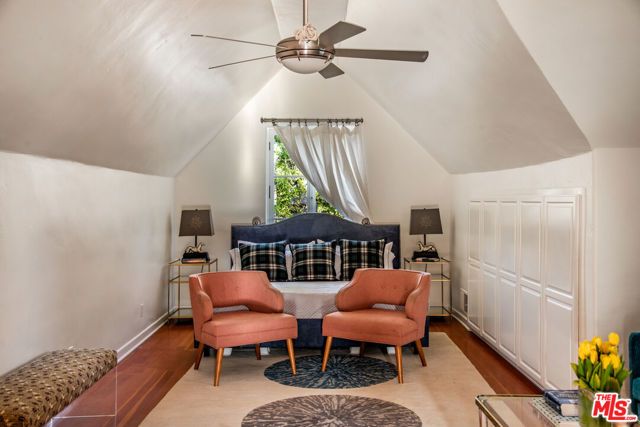379 Bellefontaine Street, Pasadena, CA 91105