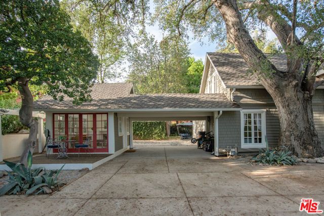 379 Bellefontaine Street, Pasadena, CA 91105