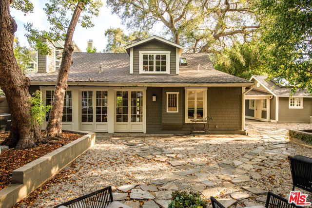 379 Bellefontaine Street, Pasadena, CA 91105