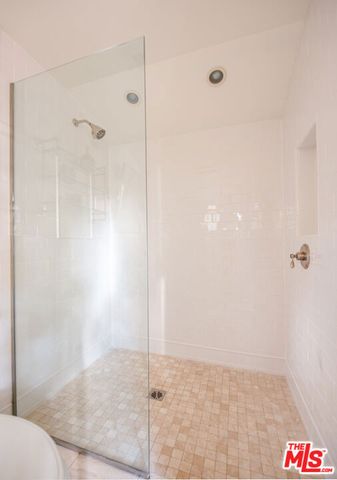 379 Bellefontaine Street, Pasadena, CA 91105