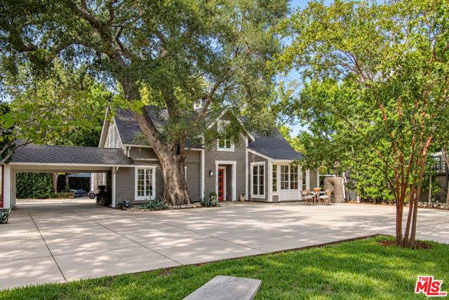 379 Bellefontaine Street, Pasadena, CA 91105