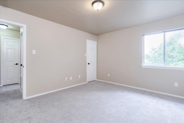 1501 Sweet Leaf LN, Pflugerville, TX 78660