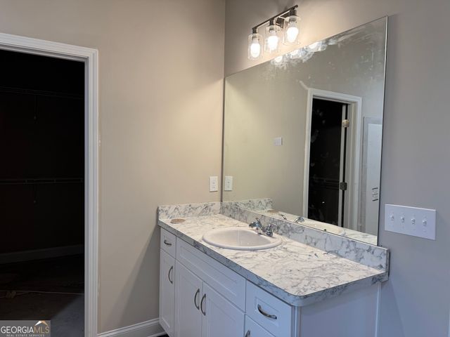 157 Country World Drive, Macon, GA 31211