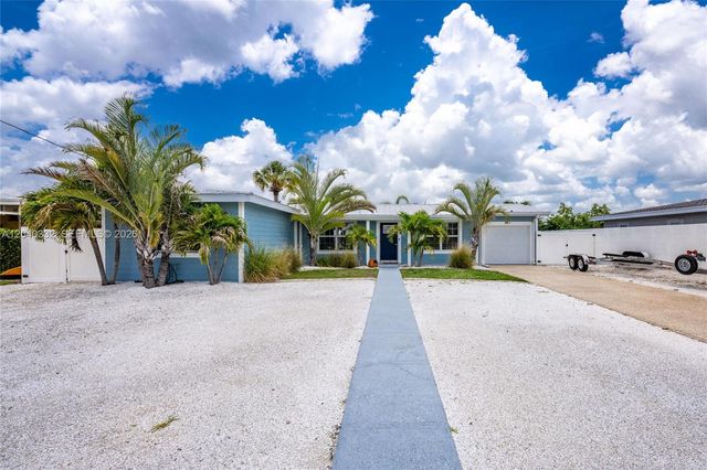 21812 Edgewater Dr, Port Charlotte, FL 33952