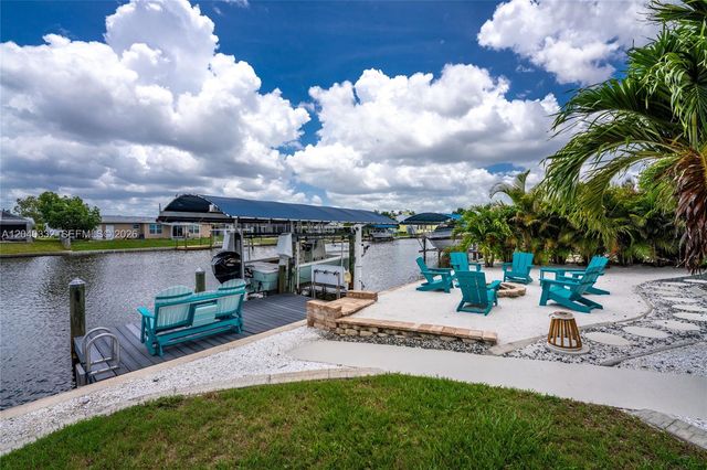 21812 Edgewater Dr, Port Charlotte, FL 33952