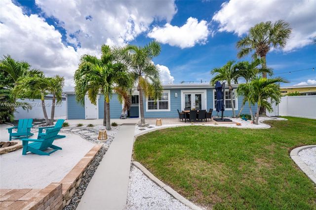 21812 Edgewater Dr, Port Charlotte, FL 33952