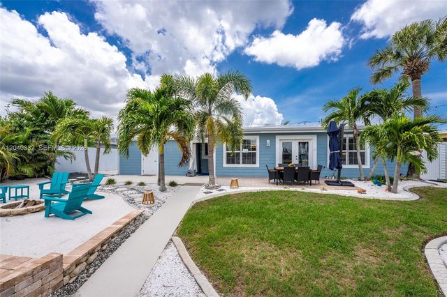 21812 Edgewater Dr, Port Charlotte, FL 33952