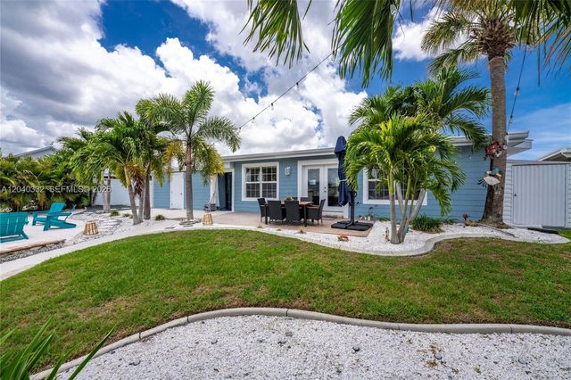 21812 Edgewater Dr, Port Charlotte, FL 33952