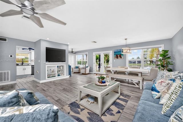 21812 Edgewater Dr, Port Charlotte, FL 33952