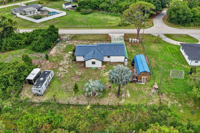 27484 S TWIN LAKES DRIVE, Punta Gorda, FL 33955