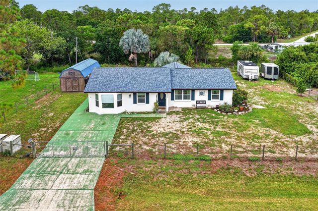 27484 S TWIN LAKES DRIVE, Punta Gorda, FL 33955