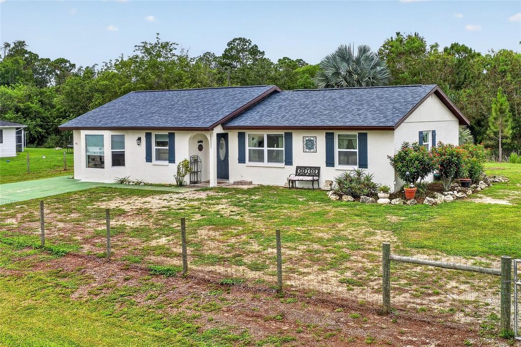27484 S TWIN LAKES DRIVE, Punta Gorda, FL 33955