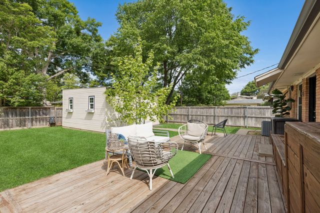 9077 Longmont Drive, Dallas, TX 75238