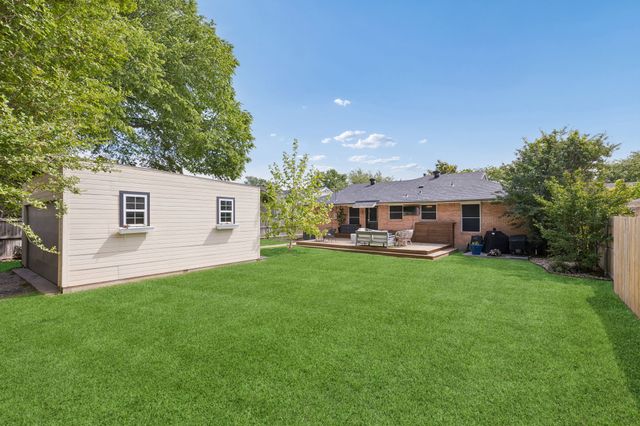 9077 Longmont Drive, Dallas, TX 75238