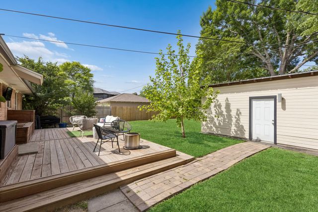 9077 Longmont Drive, Dallas, TX 75238