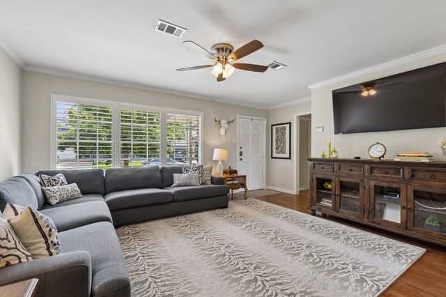 9077 Longmont Drive, Dallas, TX 75238