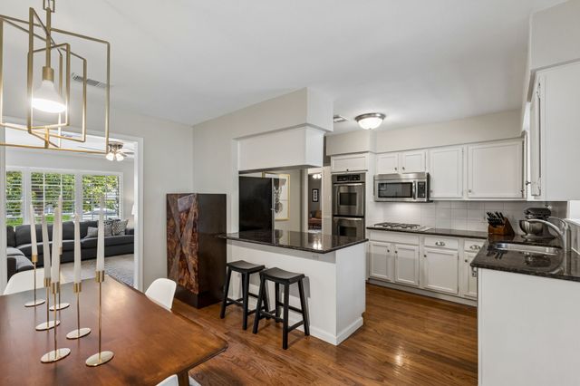 9077 Longmont Drive, Dallas, TX 75238