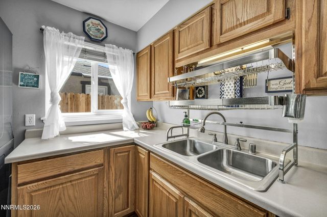 26 E I Street, Sparks, NV 89431