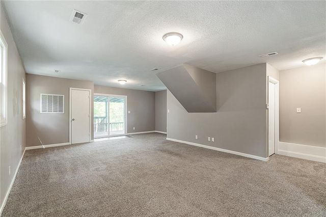 307 NW 63rd Terrace, Kansas City, MO 64118