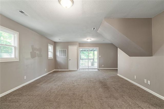 307 NW 63rd Terrace, Kansas City, MO 64118