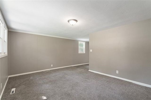 307 NW 63rd Terrace, Kansas City, MO 64118