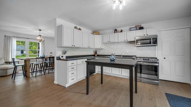 2109 Crockett Avenue, Valparaiso, IN 46383