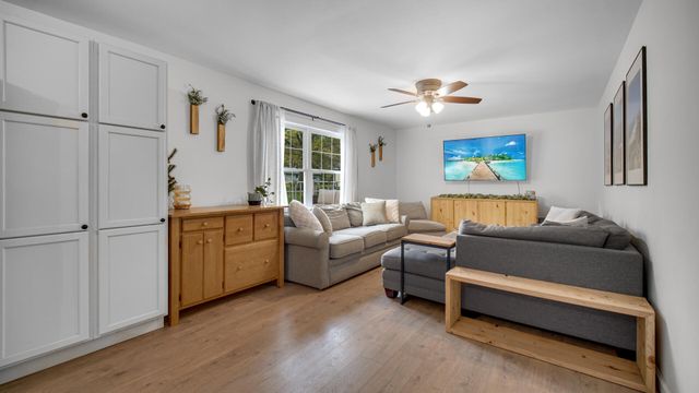 2109 Crockett Avenue, Valparaiso, IN 46383