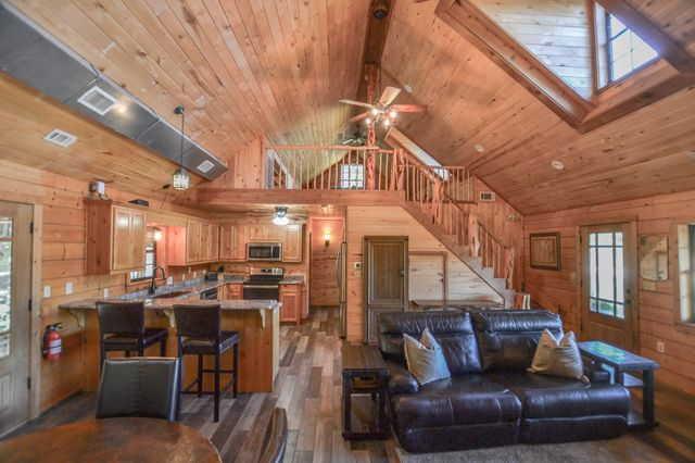 655 Vz County Road 2904, Eustace, TX 75124