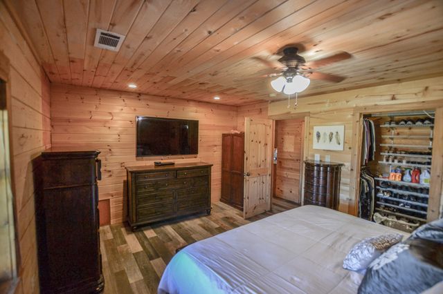 655 Vz County Road 2904, Eustace, TX 75124