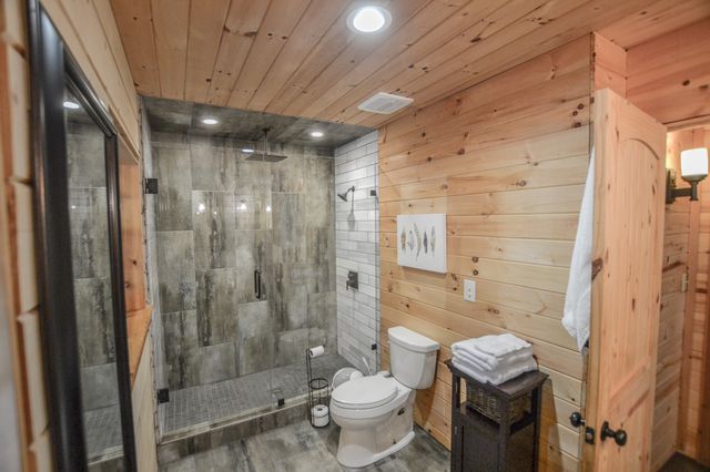 655 Vz County Road 2904, Eustace, TX 75124