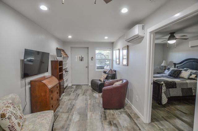 655 Vz County Road 2904, Eustace, TX 75124