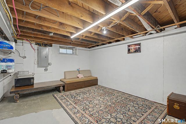 394 Clintonville Road, North Haven, CT 06473