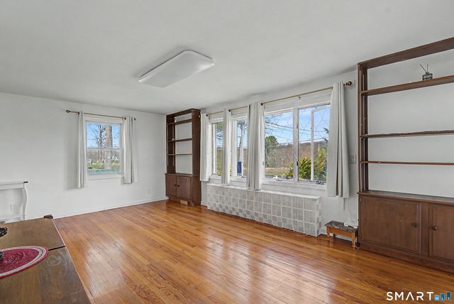 394 Clintonville Road, North Haven, CT 06473