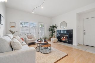 27 Bayside Ct, Richmond, CA 94804