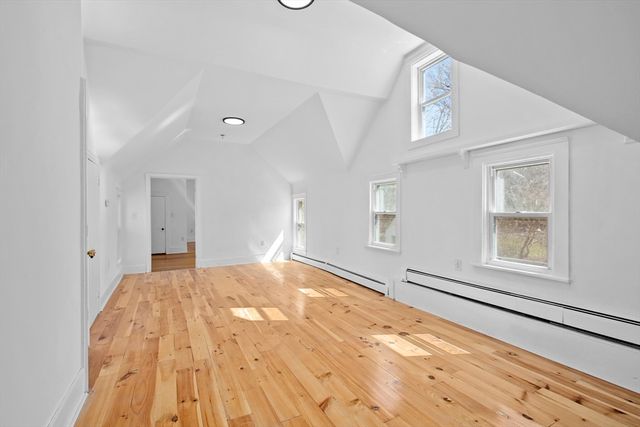 359 Hartford, Bellingham, MA 02019