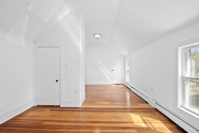 359 Hartford, Bellingham, MA 02019