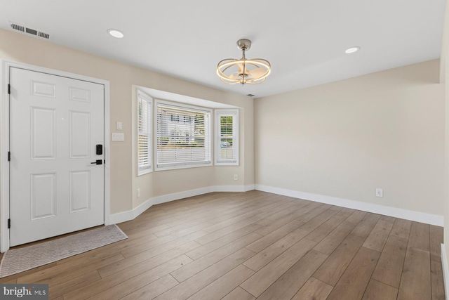 6028 SWEET DALE CT, Springfield, VA 22152