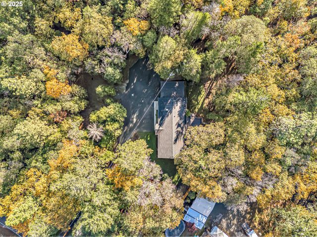 387 CIENAGA Ln, Grants Pass, OR 97526