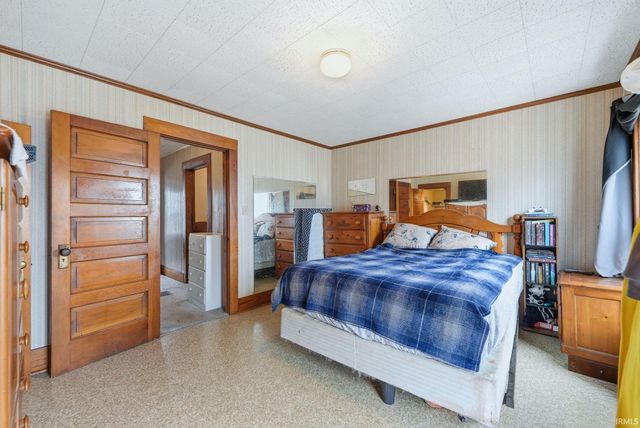 315 N Walnut Street, Columbia City, IN 46725