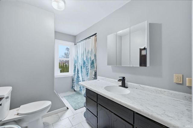 315 N Walnut Street, Columbia City, IN 46725