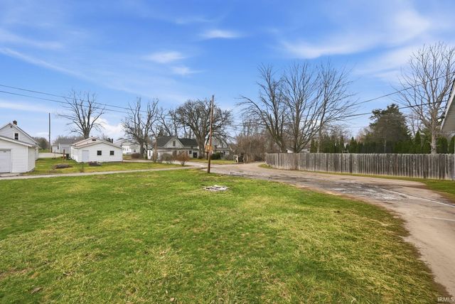 315 N Walnut Street, Columbia City, IN 46725