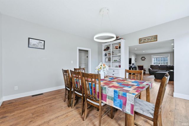 315 N Walnut Street, Columbia City, IN 46725