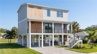 140 Jefferson ST, Fort Myers Beach, FL 33931