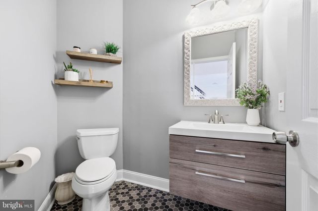 1413 RIDGEWOOD LN, Newtown, PA 18940