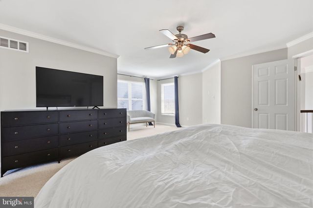 1413 RIDGEWOOD LN, Newtown, PA 18940