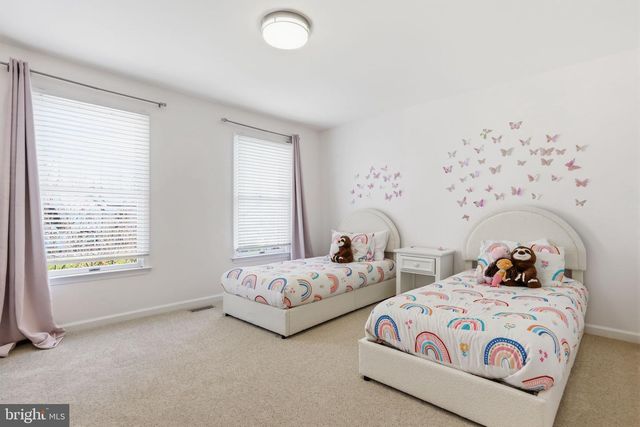 1413 RIDGEWOOD LN, Newtown, PA 18940